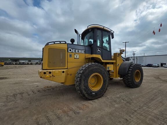 Image of John Deere 544K equipment image 3