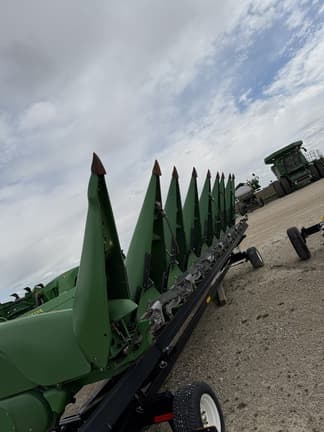 Image of John Deere 608C equipment image 1