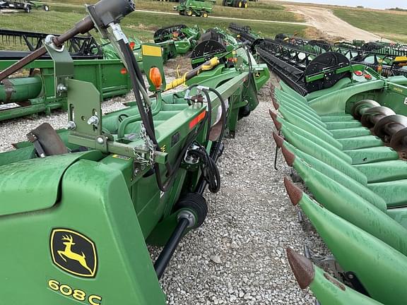 Image of John Deere 608C equipment image 1