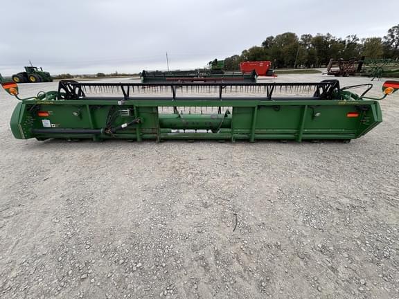 Image of John Deere 625F equipment image 3