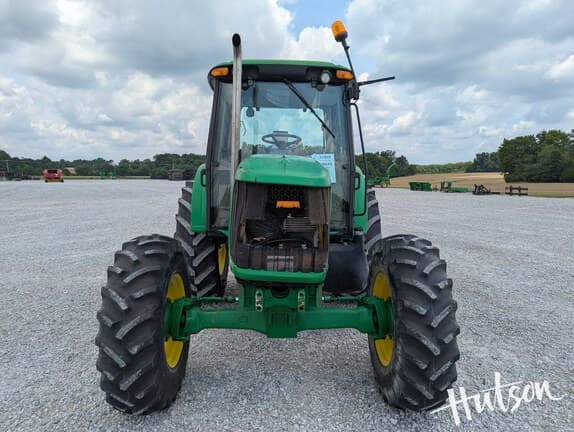 Image of John Deere 6330 equipment image 2