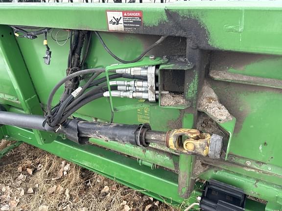 Image of John Deere 635F equipment image 3