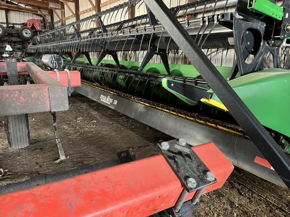 Image of John Deere 635F equipment image 3