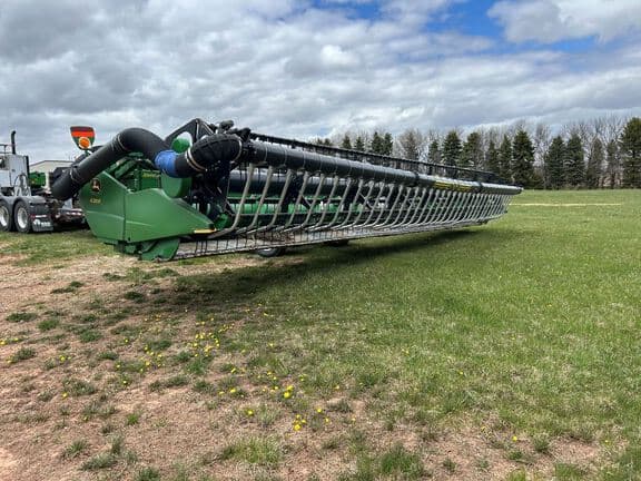 Image of John Deere 635F equipment image 3
