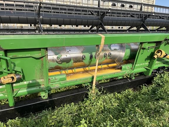 Image of John Deere 635F equipment image 3