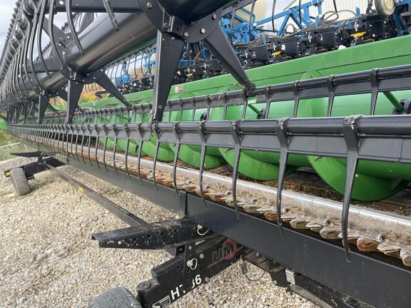 Image of John Deere 635F equipment image 2