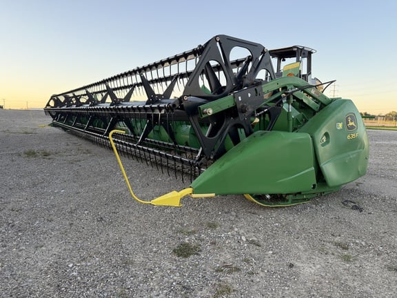 2011 John Deere 635F Equipment Image0