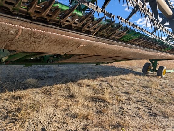 Image of John Deere 640D Image 1