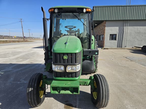 Image of John Deere 6430 equipment image 1