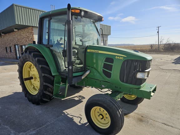 Image of John Deere 6430 equipment image 2