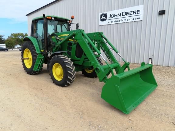 Image of John Deere 7230 equipment image 4