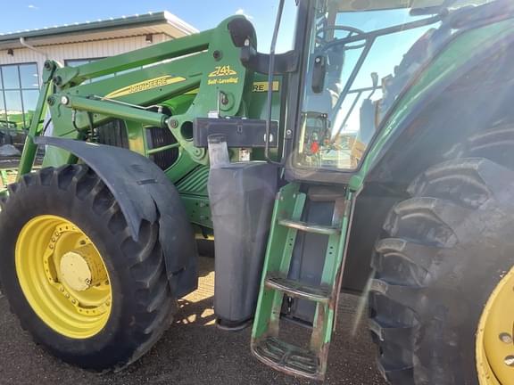 Image of John Deere 7430 Premium equipment image 3