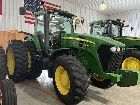 Image of John Deere 7930 equipment image 1
