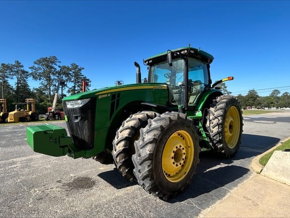 2012 John Deere 8285R Equipment Image0