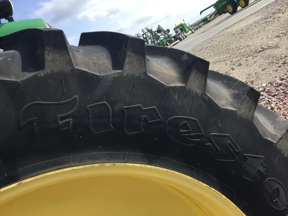 Image of John Deere 8285R equipment image 3