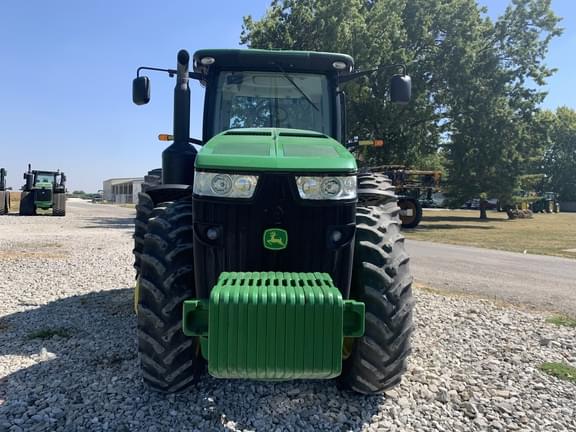 Image of John Deere 8310R equipment image 2