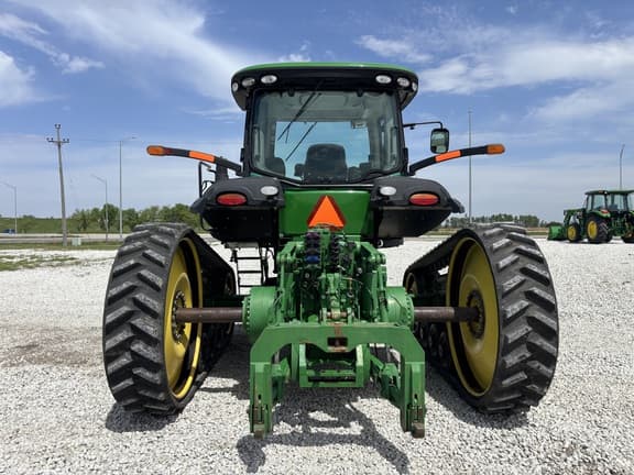 Image of John Deere 8310RT equipment image 4