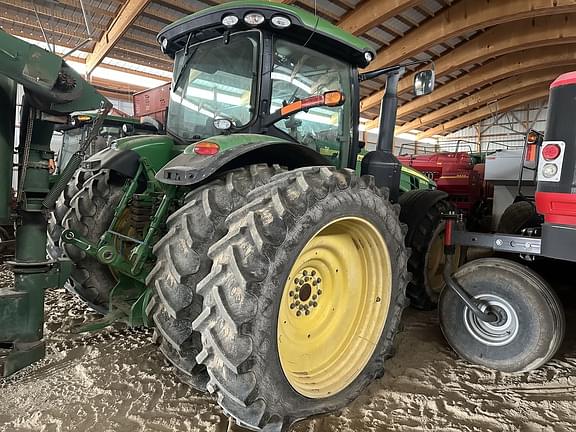 Image of John Deere 8335R Primary image
