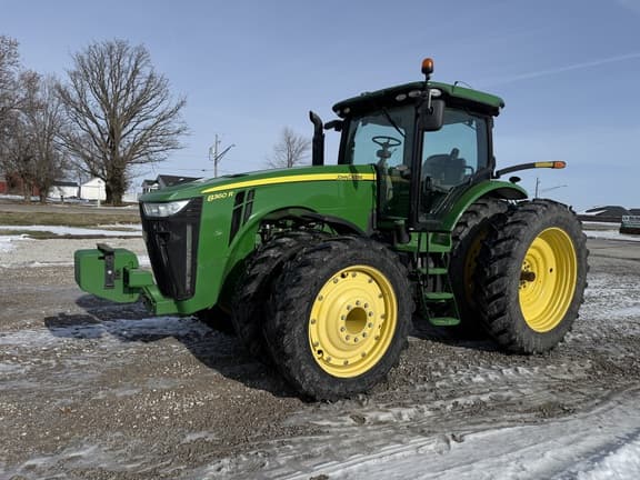 Image of John Deere 8360R equipment image 3