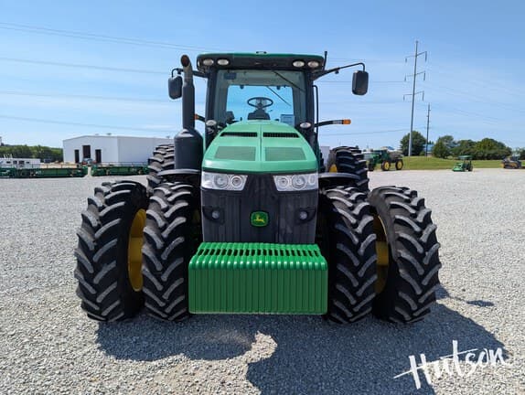 Image of John Deere 8360R equipment image 4