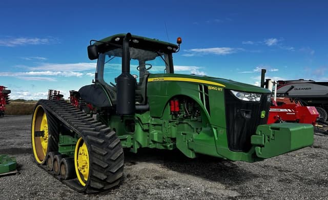 Image of John Deere 8360RT equipment image 2