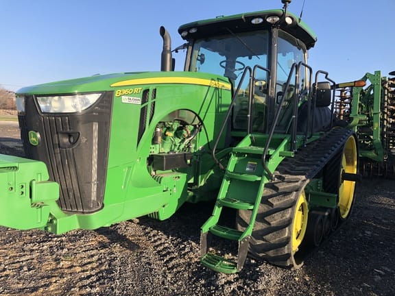 2011 John Deere 8360RT Equipment Image0