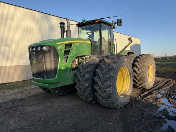 2011 John Deere 9330 Equipment Image0