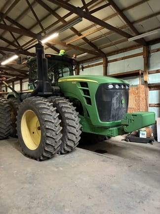 2011 John Deere 9330 Equipment Image0