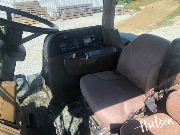 Image of John Deere 9530T equipment image 4