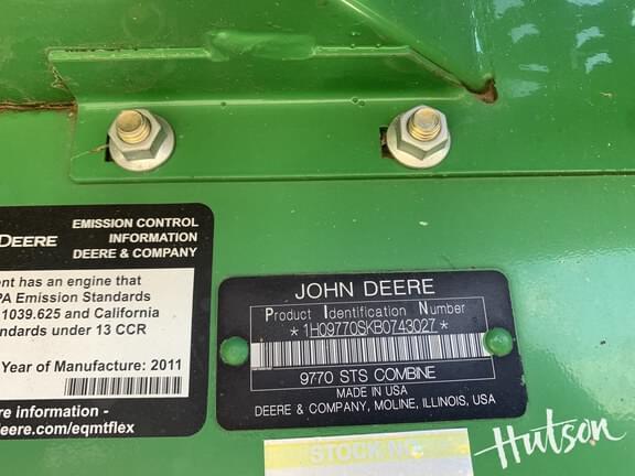 Image of John Deere 9770 STS equipment image 4