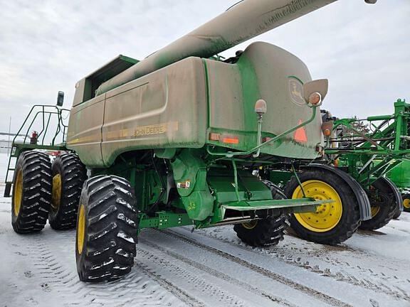 Image of John Deere 9770 STS equipment image 1