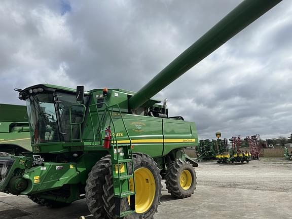 Image of John Deere 9770 STS equipment image 1