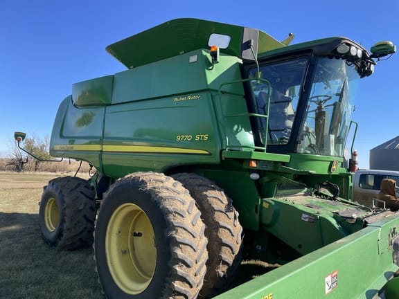 Main image John Deere 9770 STS
