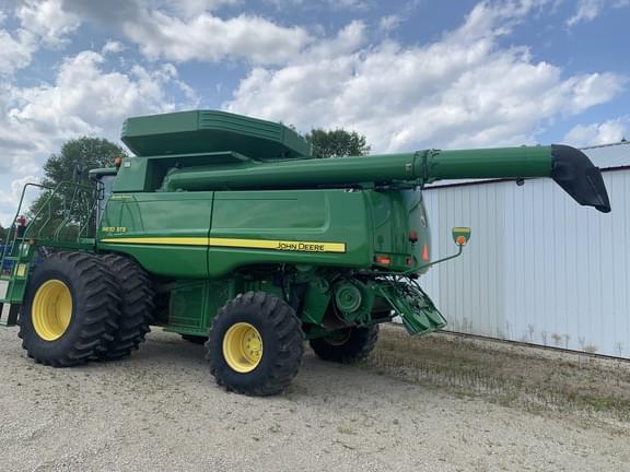 Image of John Deere 9870 STS equipment image 2