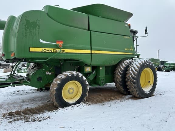 Image of John Deere 9870 STS equipment image 3