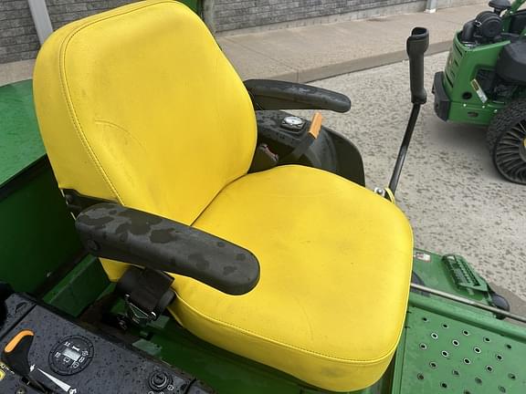 Image of John Deere 997 equipment image 3