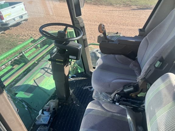 Image of John Deere A400 equipment image 2