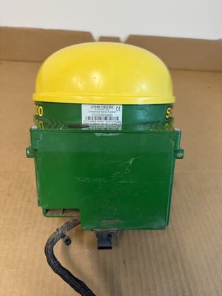 Image of John Deere StarFire 3000 equipment image 1