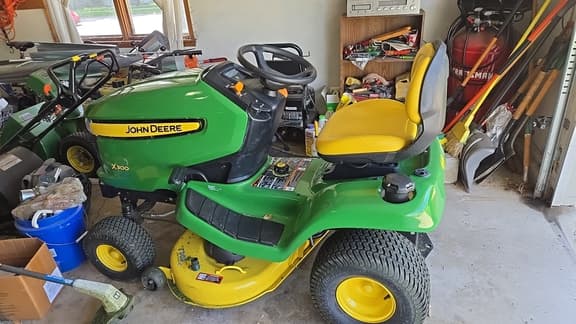 Image of John Deere X300 Primary Image