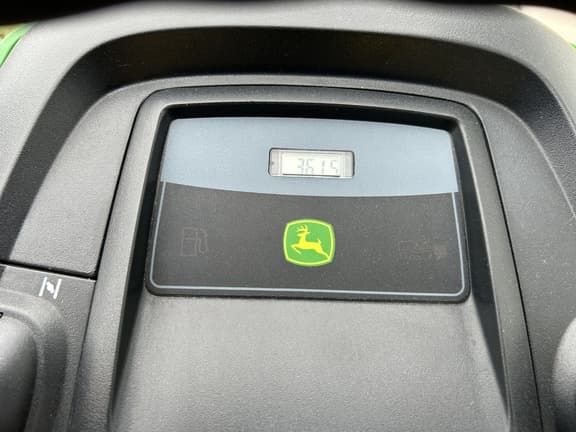 Image of John Deere X300 equipment image 4