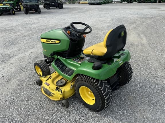 Image of John Deere X320 equipment image 4