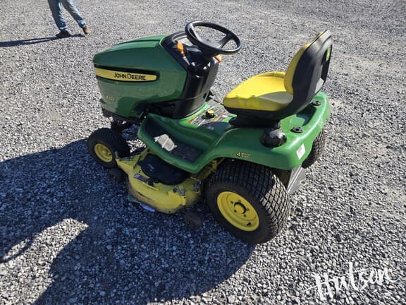 Image of John Deere X324 equipment image 3