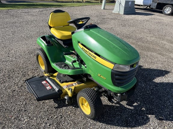 2011 John Deere X360 Equipment Image0