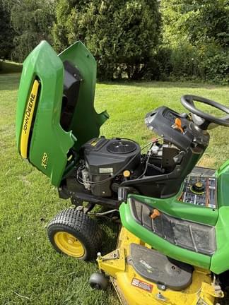 Image of John Deere X500 equipment image 3