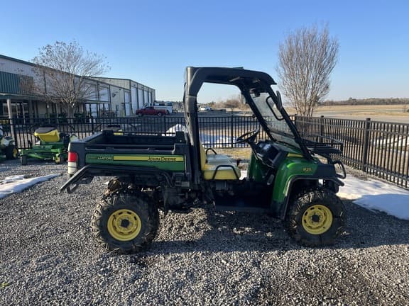 Image of John Deere Gator XUV 825i equipment image 3