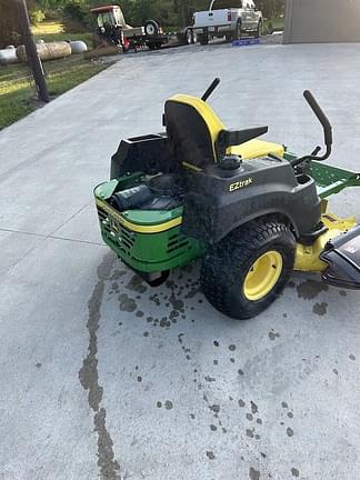 Image of John Deere Z445 equipment image 4