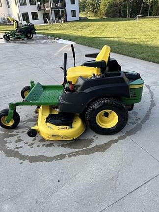 Image of John Deere Z445 equipment image 1