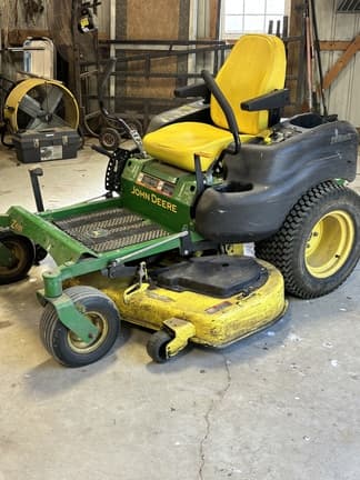 Image of John Deere Z655 equipment image 1
