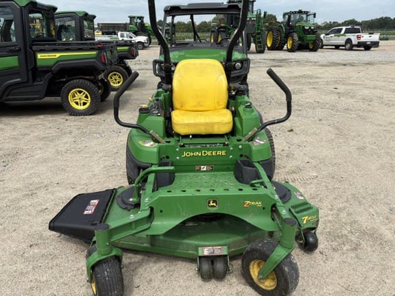 2011 John Deere Z920A Equipment Image0