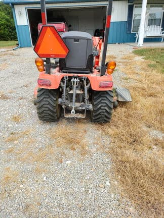 Image of Kubota BX2660 equipment image 4